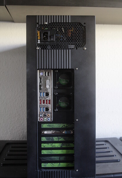blackalucase-_MG_1086.JPG (image/jpeg, 3330315 B)
