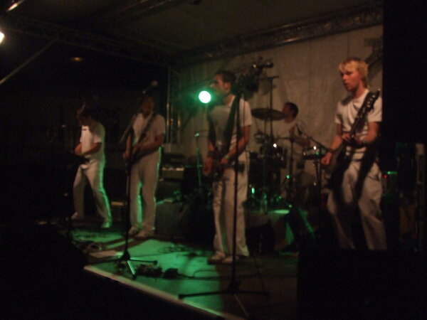 Rock die Burg 2006-dscf0768.jpg (image/jpeg, 769028 B)