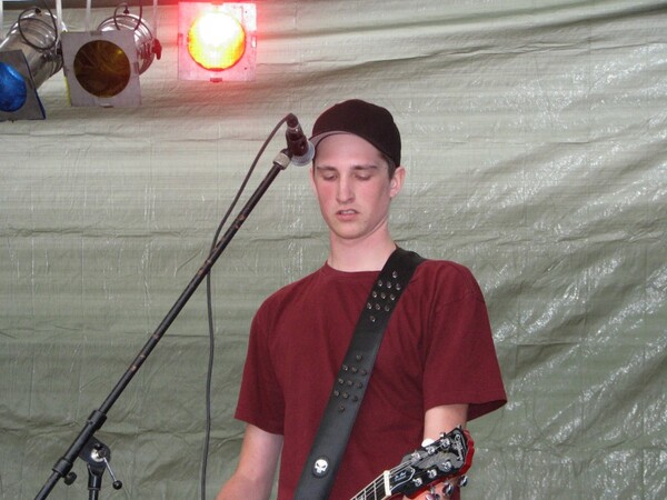 Rock die Burg 2007-rdb07_steeph_37.jpg (image/jpeg, 125585 B)