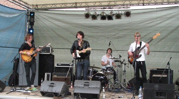 Rock die Burg 2007-rdb07_steeph_76.JPG (image/jpeg, 126689 B)