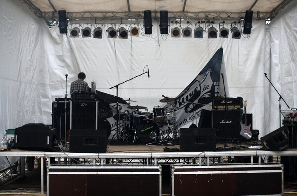 Rock die Burg 2008-RdB08_steeph004.jpg (image/jpeg, 313533 B)