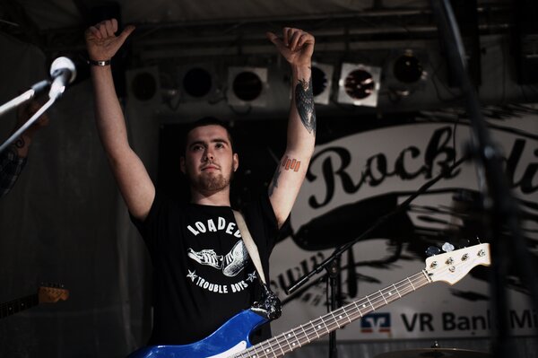 Rock die Burg 2008-RdB08_steeph025.jpg (image/jpeg, 1369500 B)