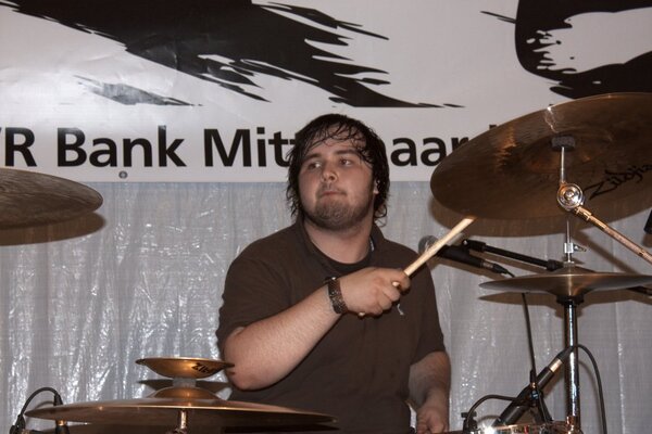 Rock die Burg 2008-RdB08_steeph031.jpg (image/jpeg, 106793 B)