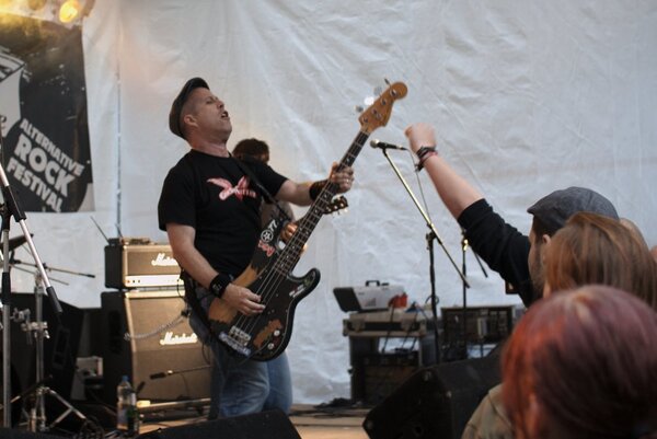 Rock die Burg 2008-RdB08_steeph037.jpg (image/jpeg, 90820 B)