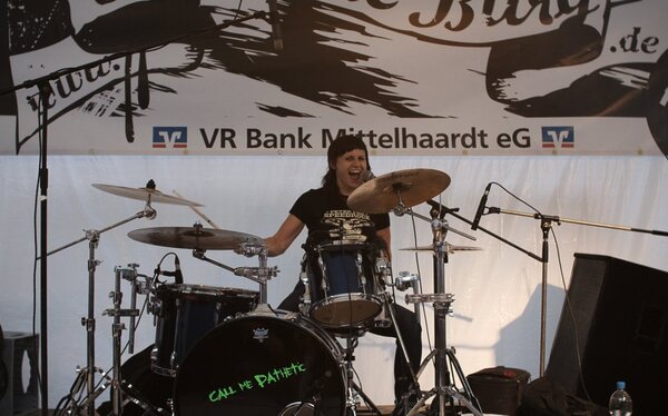 Rock die Burg 2008-RdB08_steeph043.jpg (image/jpeg, 111664 B)