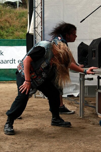 Rock die Burg 2009-IMG_8174.JPG (image/jpeg, 124638 B)