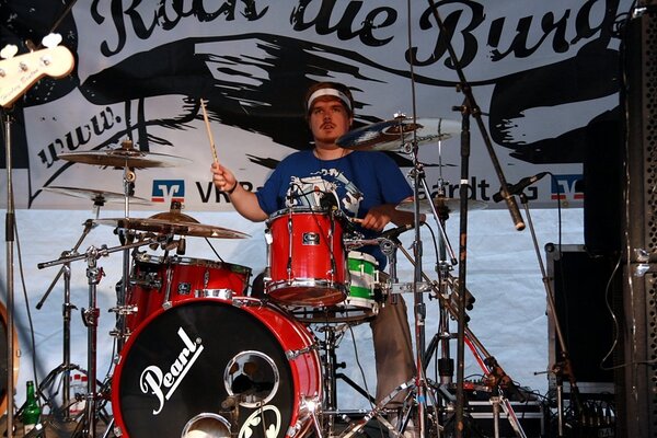 Rock die Burg 2009-IMG_8182.JPG (image/jpeg, 191747 B)