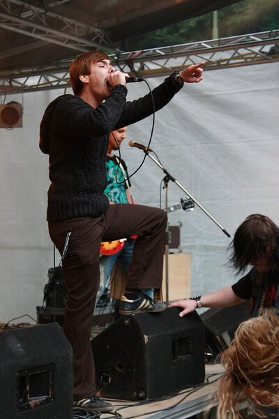 Rock die Burg 2009-IMG_8201.JPG (image/jpeg, 90957 B)