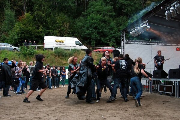 Rock die Burg 2009-IMG_8237.JPG (image/jpeg, 225708 B)