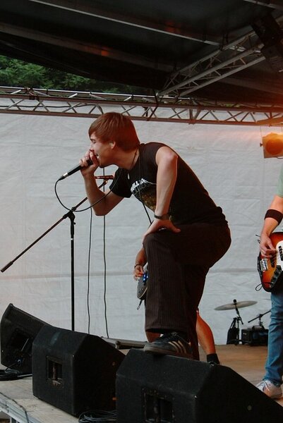 Rock die Burg 2009-IMG_8244.JPG (image/jpeg, 90631 B)