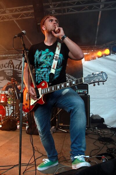 Rock die Burg 2009-IMG_8277.JPG (image/jpeg, 113750 B)