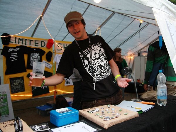 Rock die Burg 2009-IMG_8322.JPG (image/jpeg, 174870 B)