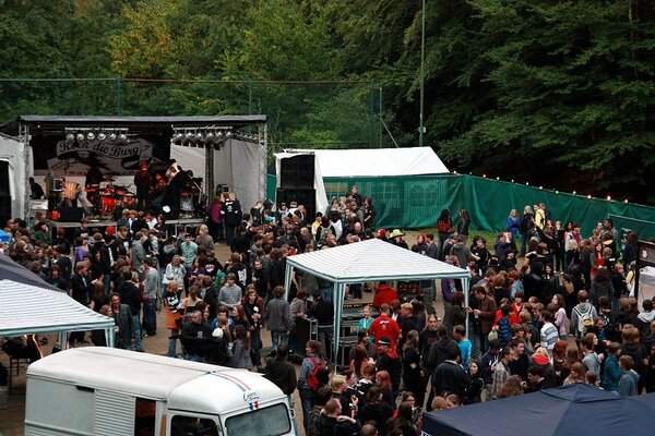 Rock die Burg 2009-IMG_8335.JPG (image/jpeg, 238519 B)