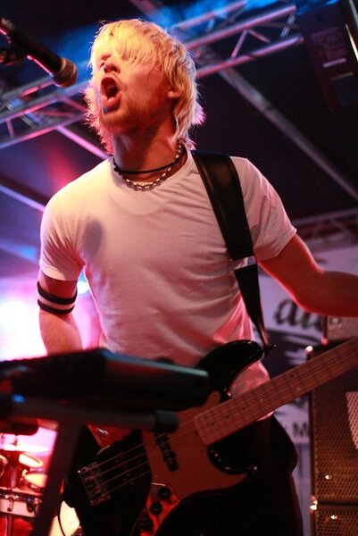 Rock die Burg 2009-IMG_8501.JPG (image/jpeg, 90552 B)