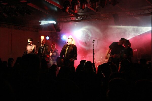 Rock die Burg 2009-IMG_8644.JPG (image/jpeg, 93412 B)