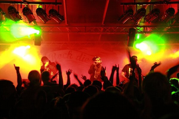 Rock die Burg 2009-IMG_8710.JPG (image/jpeg, 107514 B)