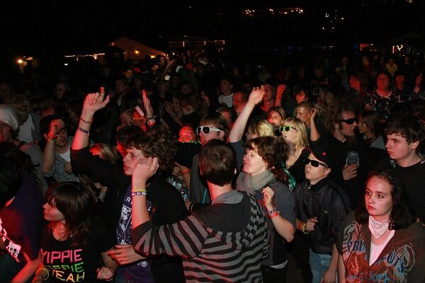 Rock die Burg 2009-IMG_8773.JPG (image/jpeg, 145879 B)