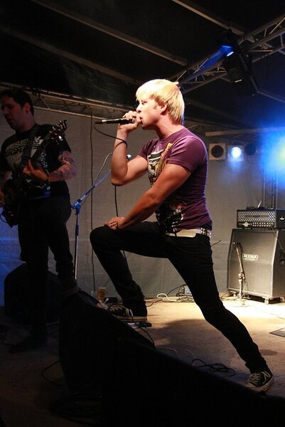 Rock die Burg 2009-IMG_8879.JPG (image/jpeg, 83955 B)