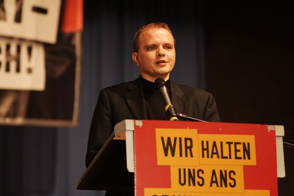 Aufstellungsversammlung der Piraten Rheinland-Pfalz 2012-IMG_1551.JPG (image/jpeg, 563907 B)
