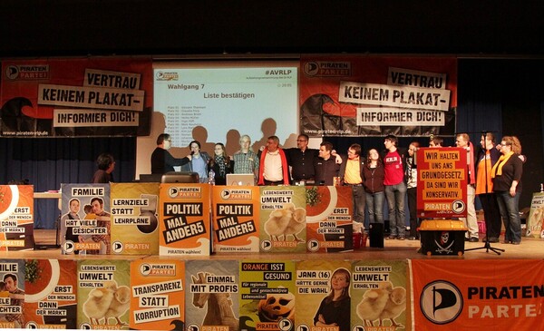 Aufstellungsversammlung der Piraten Rheinland-Pfalz 2012-IMG_1905.JPG (image/jpeg, 445664 B)
