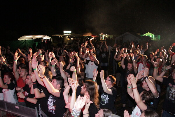 Rock im Wingert 2012 - Hämatom-IMG_7955.JPG (image/jpeg, 944628 B)