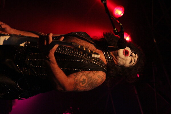 Rock im Wingert 2012 - KISS Forever Band-IMG_7107.JPG (image/jpeg, 616384 B)