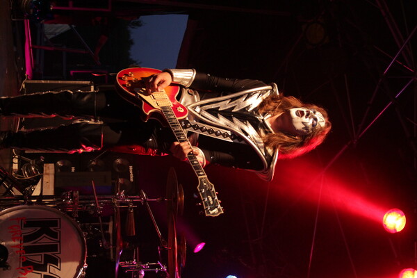 Rock im Wingert 2012 - KISS Forever Band-IMG_7124.JPG (image/jpeg, 662953 B)