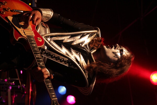 Rock im Wingert 2012 - KISS Forever Band-IMG_7133.JPG (image/jpeg, 672032 B)